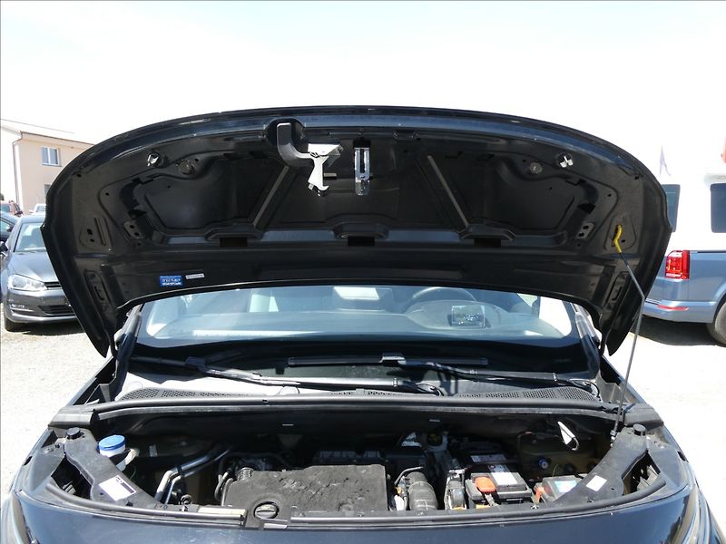 Citroën Berlingo 1,5 BlueHDi96kW LONG 1.maj,AT8 - fotka 37 z 48