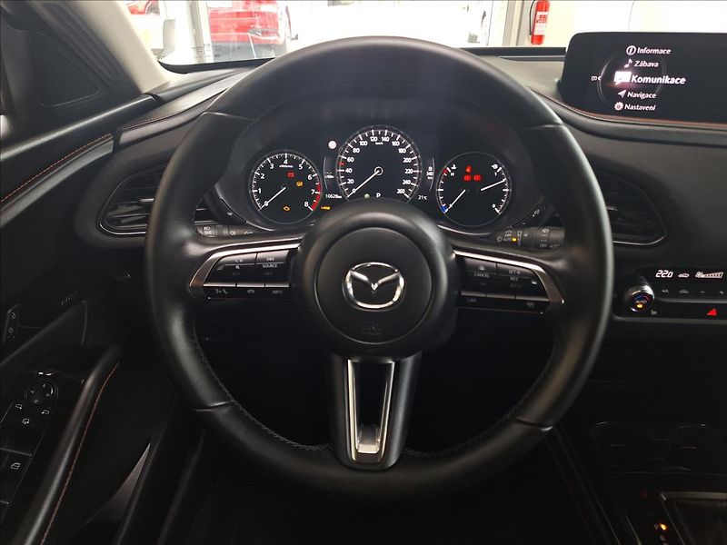 Mazda CX-30 2.5 G 140k 6AT FWD NAGISA - fotka 8 z 13