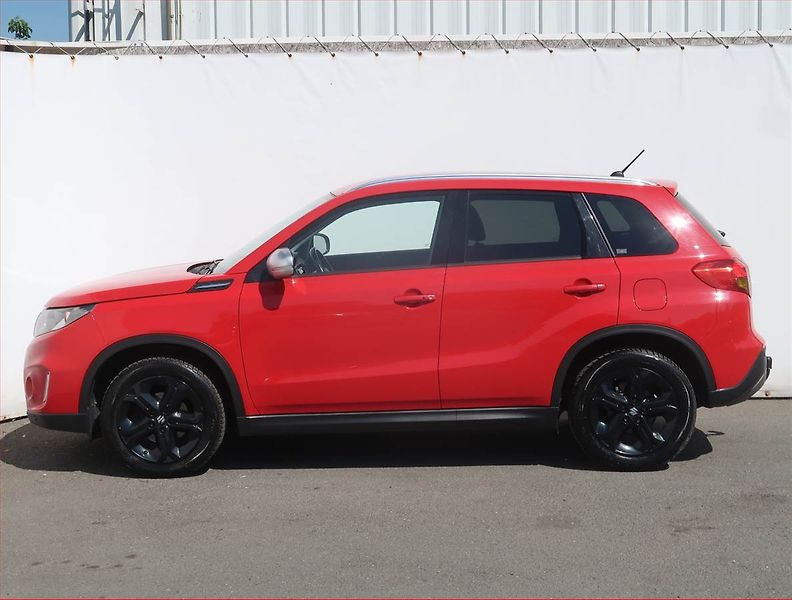 Suzuki Vitara (2016) S 1.4 BoosterJet, 4X4 - fotka 3 z 21