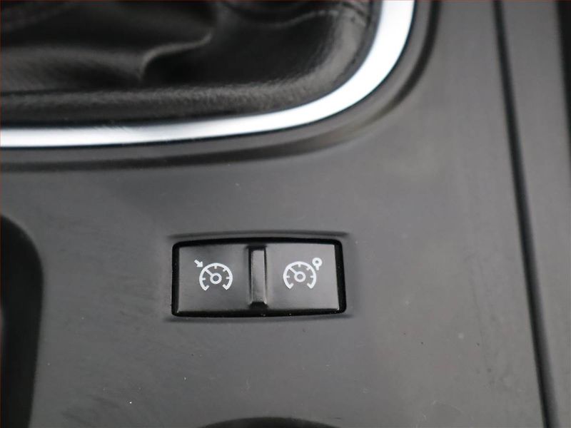 Renault Mégane (2019) 1.5 Blue dCi, Kůže, Navi - fotka 16 z 23