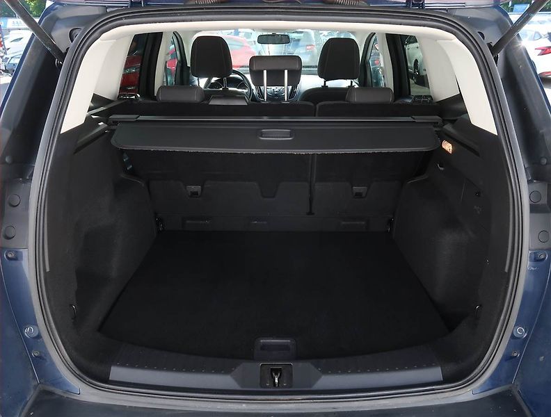 Ford Kuga (2015) Trend 1.5 TDCi, Serv.kniha - fotka 13 z 18