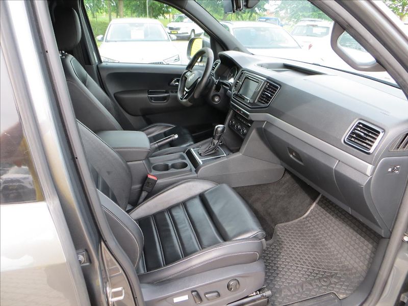 Volkswagen Amarok 3,0 TDI 4motion AUT Aventura - fotka 11 z 32
