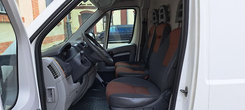 Fiat Ducato (2010) 2.3JTD KLIMA L3H2 - fotka 15 z 23