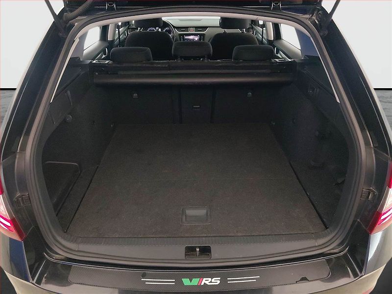 Škoda Octavia (2018) 2.0 TDI, Navi, Tempomat - fotka 14 z 16