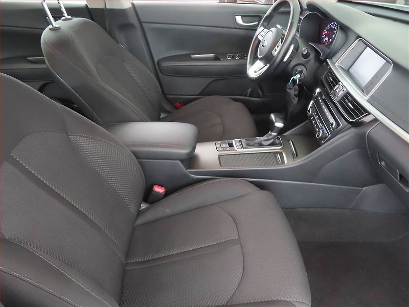 Kia Optima (2019) 1.6 T-GDI, Automat, ČR,1.maj - fotka 9 z 19