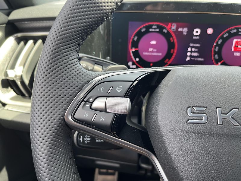 Škoda Kodiaq SPORTLINE 2.0TDI 142kW 4X4 - fotka 15 z 27