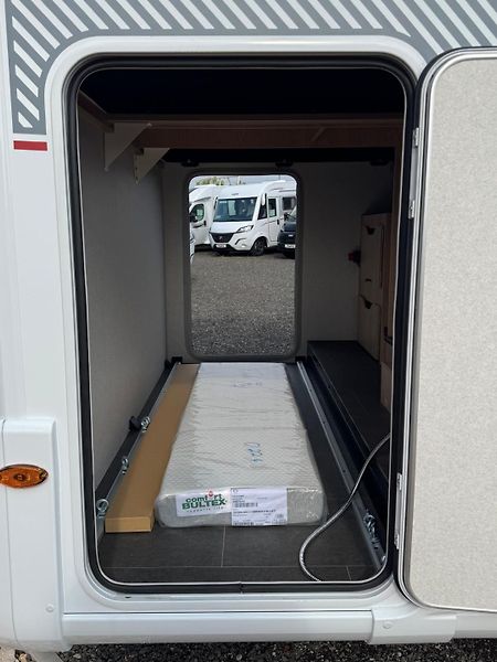 Pilote (2026) A690GJ Atlas - fotka 32 z 38