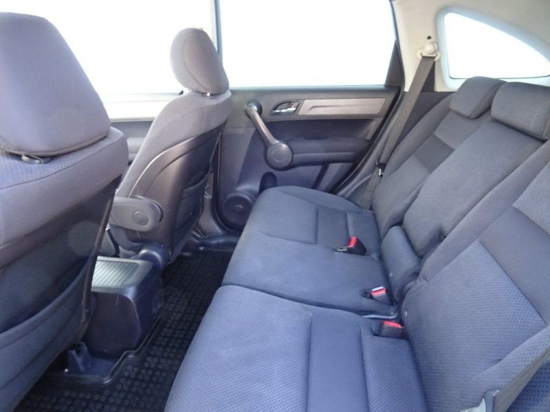 Honda CR-V (2008) 2.2CDTi,103kW,4X4,s.kniha - fotka 17 z 22