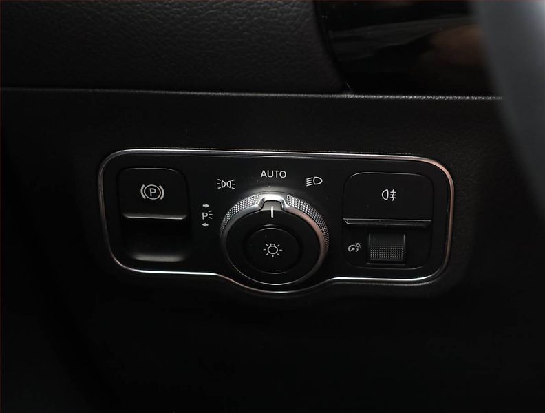 Mercedes-Benz Třídy B (2019) B 220 4MATIC - fotka 14 z 17