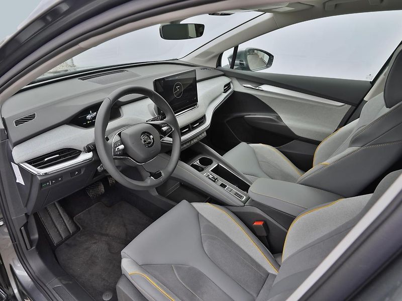 Škoda Enyaq Lounge - fotka 21 z 24