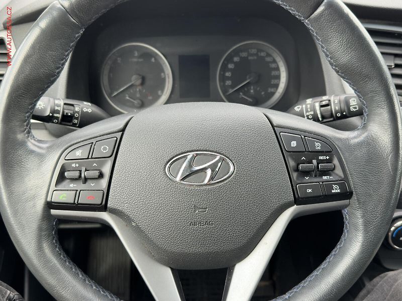 Hyundai Tucson (2016) 1.7 CRDi, 1.maj,ČR, Czech - fotka 12 z 18