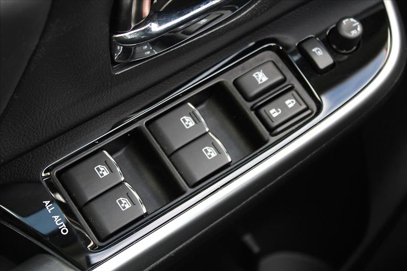 Subaru Levorg 2,0 i  ČR,A/T,4x4,EXECUTIVE - fotka 26 z 41
