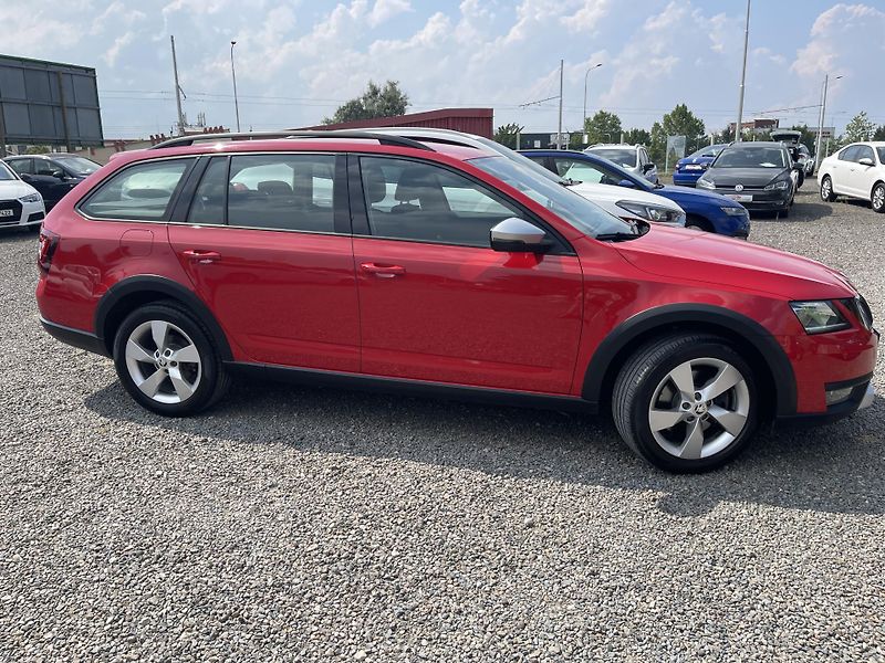 Škoda Octavia 2.0 TDi 135kW SCOUT DSG 4x4 ČR - fotka 4 z 55