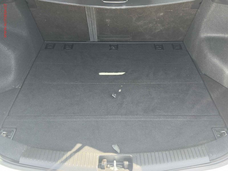 Hyundai i30 (2017) 1.6 GDI, 2.maj,ČR, servis - fotka 7 z 18