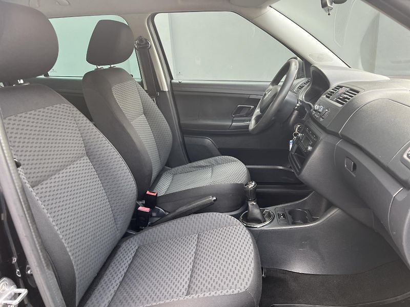 Škoda Fabia 1.2TSi 63kw KLIMA KOUPENO V ČR - fotka 26 z 30