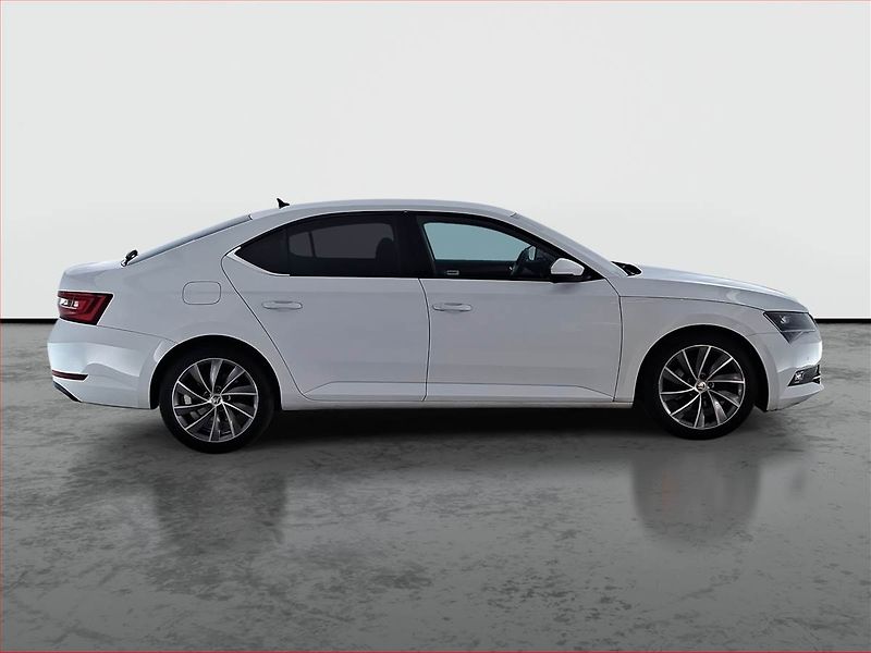 Škoda Superb (2017) Style 2.0 TDI, Automat - fotka 6 z 20