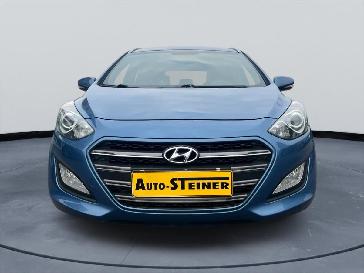 Hyundai i30 1,6 GDi 99kw,Po GO Motoru!