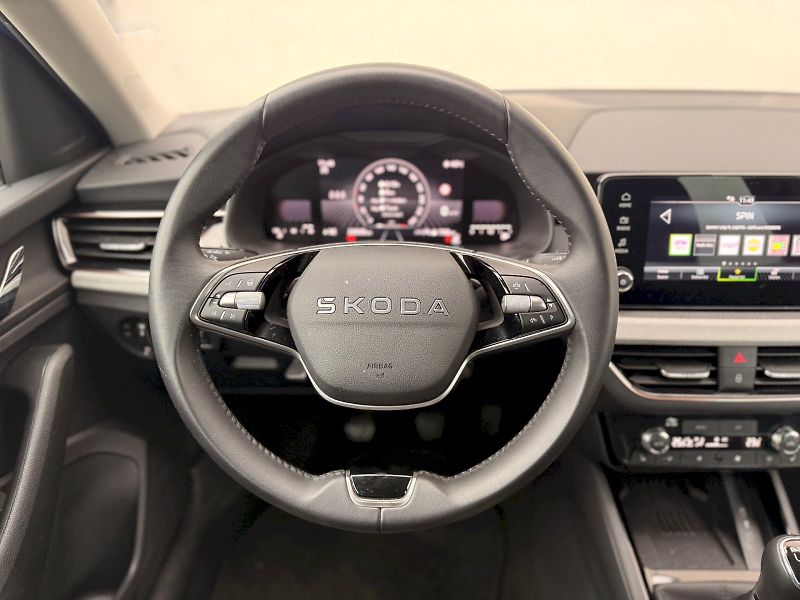 Škoda Scala (2024) SELEC TSI 110/1.5 M6F - fotka 5 z 25