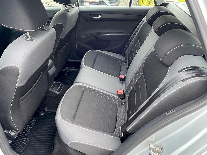 Škoda Fabia (2020) Combi 1,0 TSI / 81 kW Drive 12 - fotka 8 z 30
