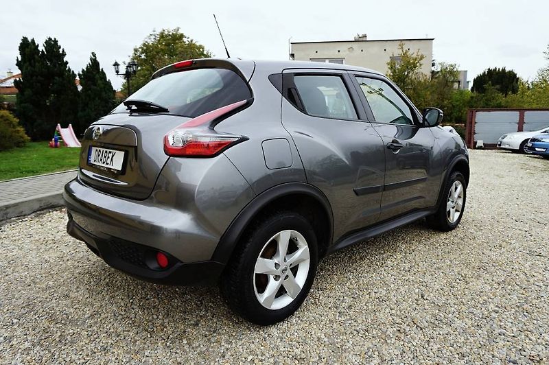 Nissan Juke (2015) 1,6i 69 kW - fotka 4 z 40