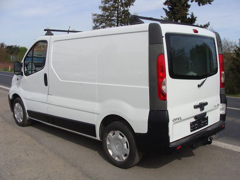 Opel Vivaro 2.0 CDi, 66 kW, tažné zařízení - fotka 3 z 19