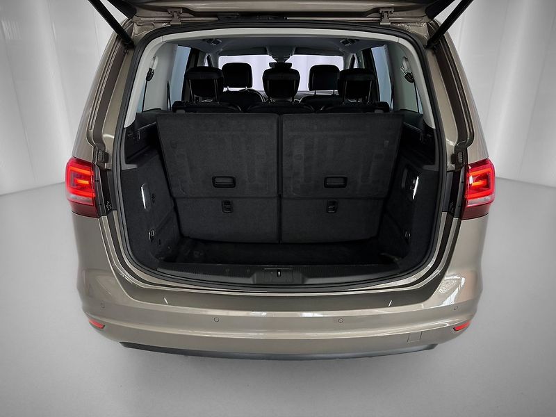 Volkswagen Sharan 2.0TDI 130KW 4MOTION HIGHLINE, - fotka 25 z 27