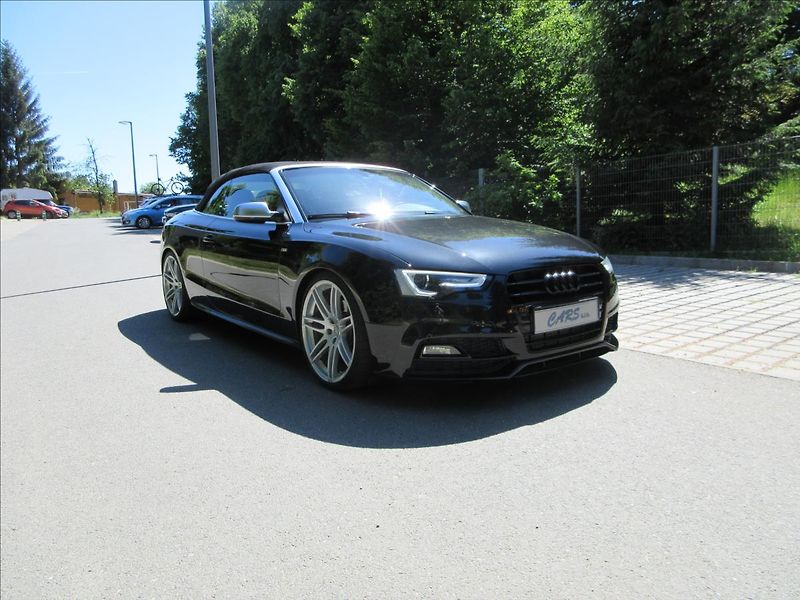 Audi A5 3,0 TDi 4x4 Navi S-Line B&O - fotka 6 z 38