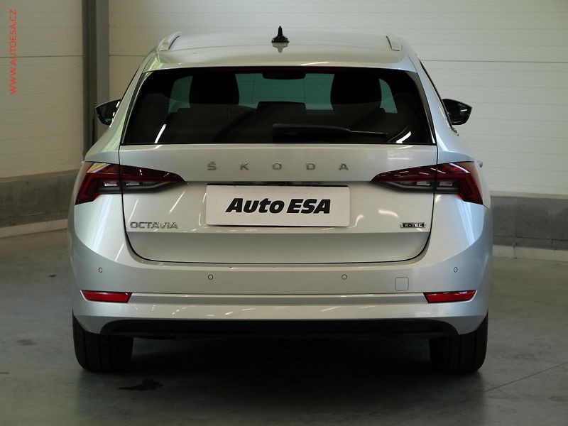 Škoda Octavia (2021) 1.0 TSi e-TEC, Style, DSG - fotka 5 z 24
