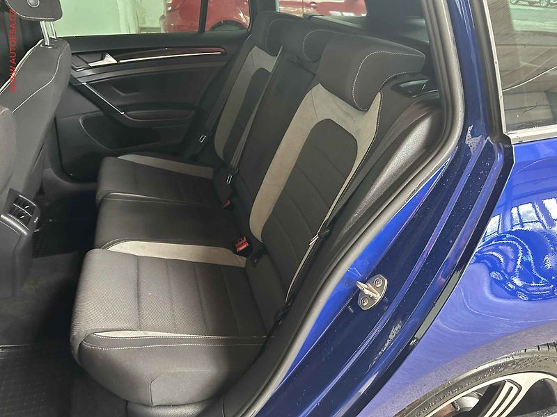 Volkswagen Golf (2016) 2.0 TSI 4x4, ČR, DSG, STK8 - fotka 10 z 19