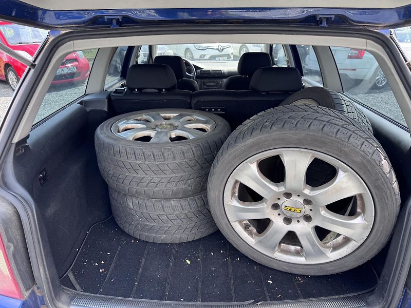 Volkswagen Passat Variant 1.9 TDi 96 kW - fotka 18 z 21