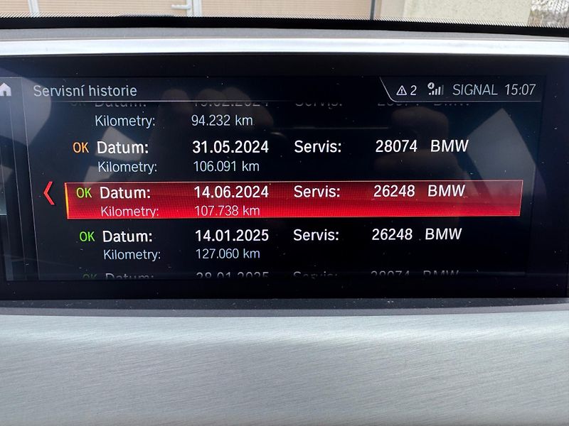 BMW X1 (2021) 18d X-DRIVE AT/8 X LINE ČR - fotka 26 z 30