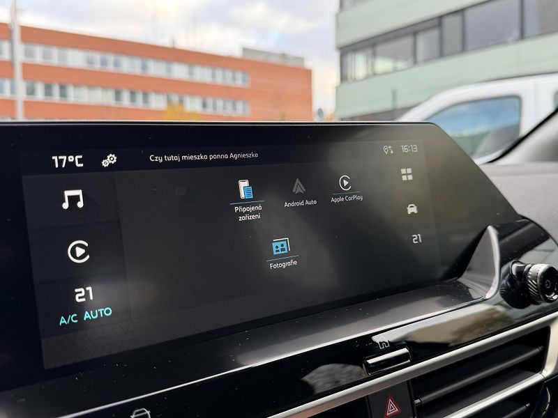 Citroën C4 (2025) PLUS PureTech 130k EAT8 - fotka 20 z 37