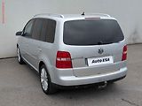 Volkswagen Touran (2006) 2.0TDi, DSG - náhled 6