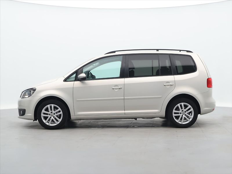 Volkswagen Touran 1,6 TDI 77kW DSG Comfortline C - fotka 4 z 32