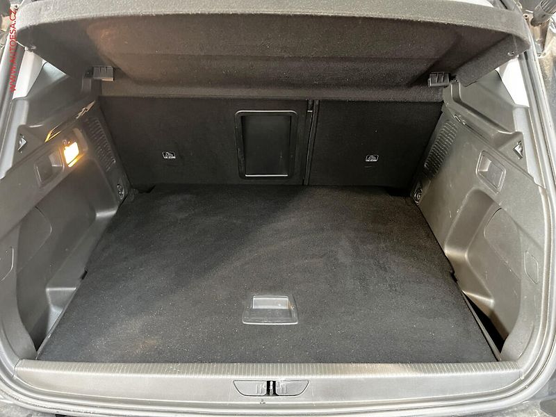 Opel Grandland X (2018) 1.5 CDTi, Innovation, TZ - fotka 7 z 19