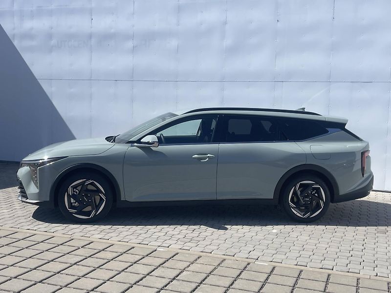Kia K4 (2024) TOP 7DCT 1,6 T-GDi - fotka 3 z 6