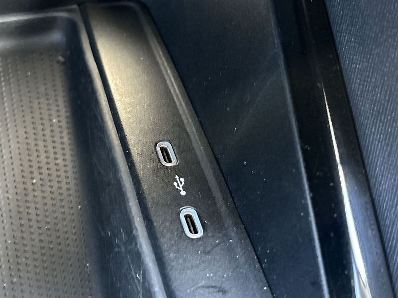 Škoda Octavia (2022) 2.0 TDI Ambition + - fotka 23 z 33