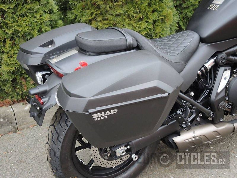 QJ Motor SRV 700 (2026) Skladem - fotka 16 z 16