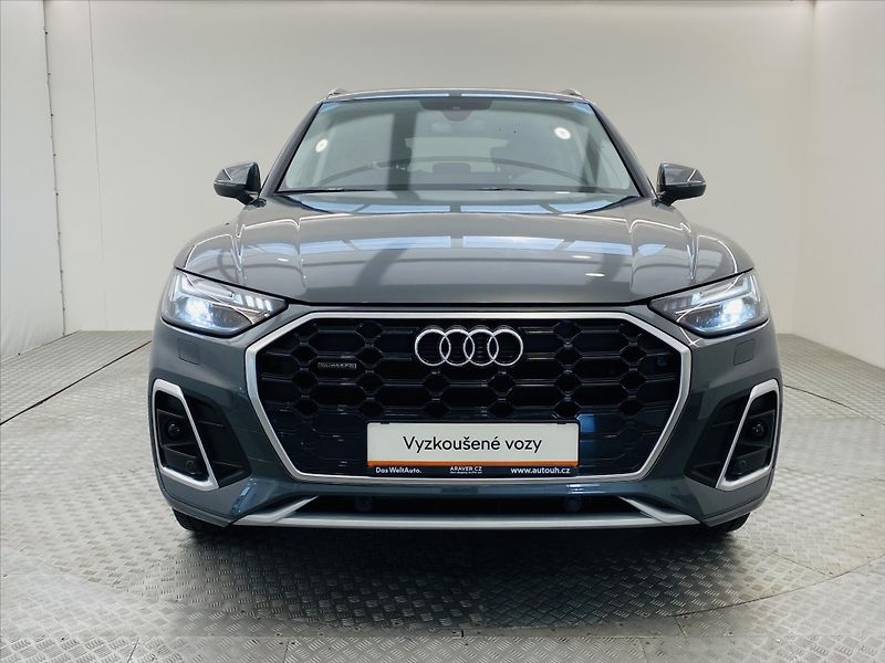 Audi Q5 2,0 S-LINE 40TFSI 150kW - fotka 4 z 26