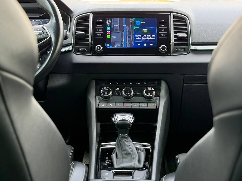 Škoda Karoq Style Plus 1,5 TSI 110kW 7° DS - fotka 10 z 38