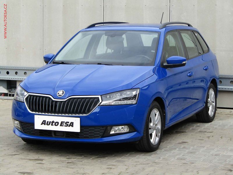Škoda Fabia (2021) 1.0 TSI, ČR, Style - fotka 3 z 19