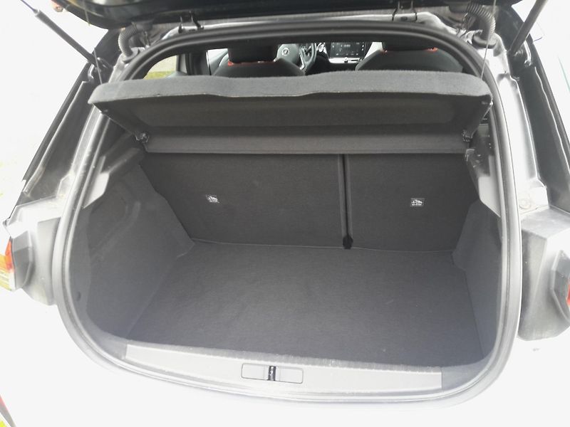 Opel Corsa (2023) E  GS-Line - fotka 7 z 20