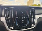 Volvo V60 B3 2.0/120kW Momentum Aut. - náhled 17
