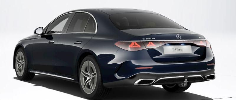 Mercedes-Benz Třídy E (2026) E 220 d 4M předváděcí vůz - fotka 4 z 8