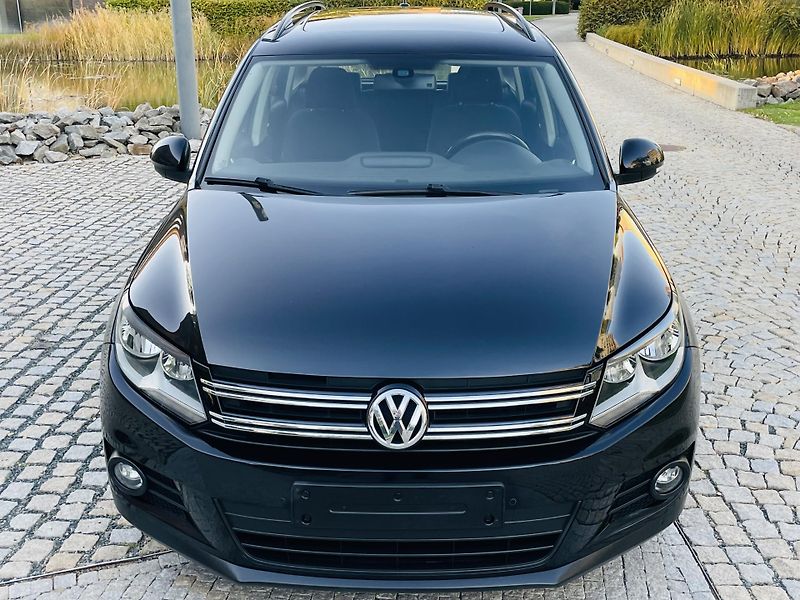 Volkswagen Tiguan 1.4TSI MANUÁL SENZORY TAŽNÉ  - fotka 6 z 45