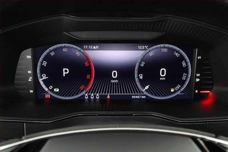Škoda Superb (2023) Style 2.0 TDI - fotka 8 z 23