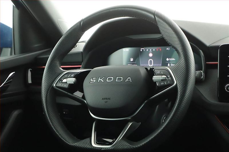 Škoda Scala (2025) 1.0 TSI, Drive, FullLed - fotka 18 z 20