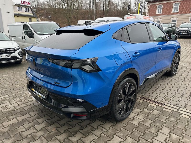 Renault Rafale (2026) esprit Alpine E-Tech full hybr - fotka 5 z 36