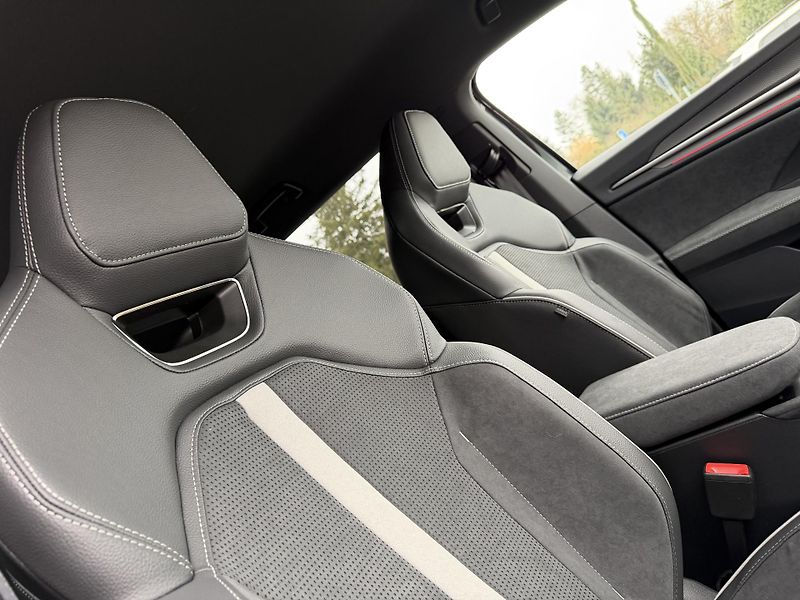 Škoda Kodiaq (2026) 2.0TDI 142kW 4X4 SPORT DCC CZ! - fotka 32 z 46