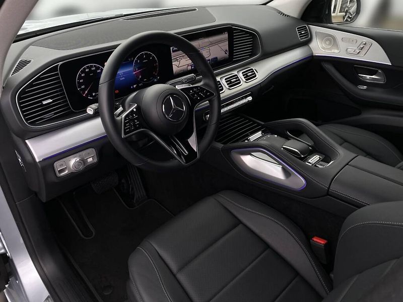 Mercedes-Benz GLE (2025) 300 d 4MATIC - fotka 9 z 29
